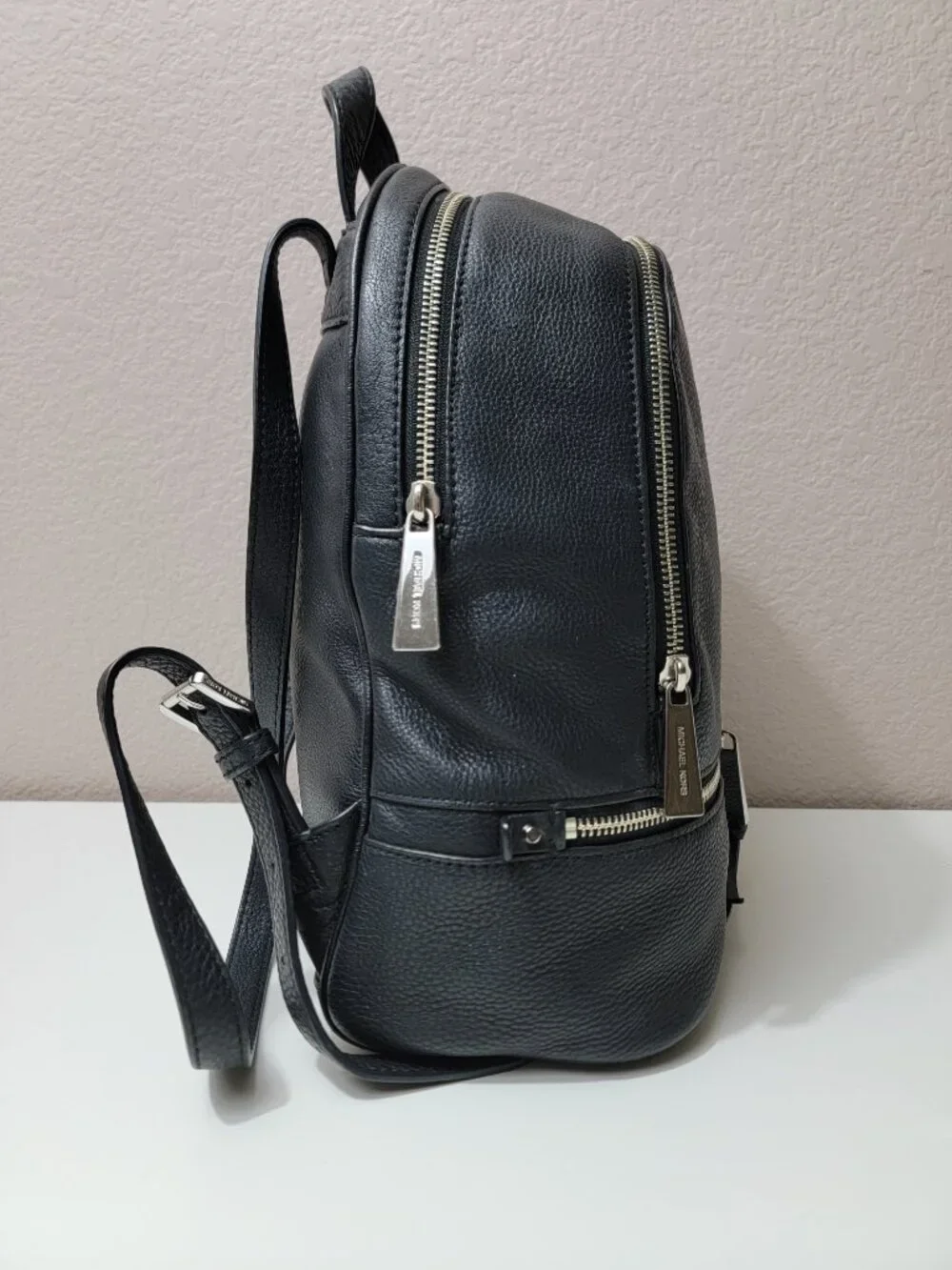 Michael Kors Rhea Medium Black Pebbled Leather Backpack Bag Silver 30S5SEZB1L